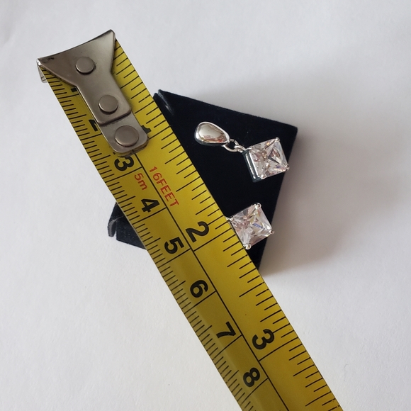 Square cut Rhinestone Drop Earrings - Picture 8 of 9